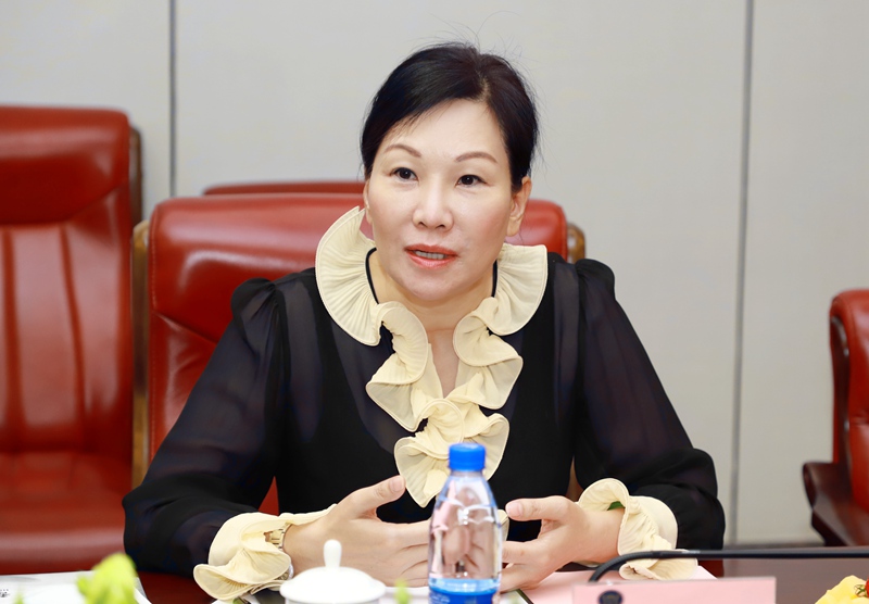 广州市国税局局长王义平调研香江集团